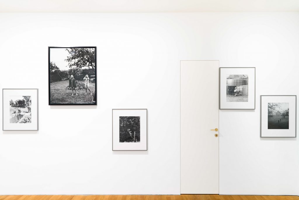 'Ich denke auch Familienbilder' at ROBERT MORAT GALERIE, Berlin, 2023