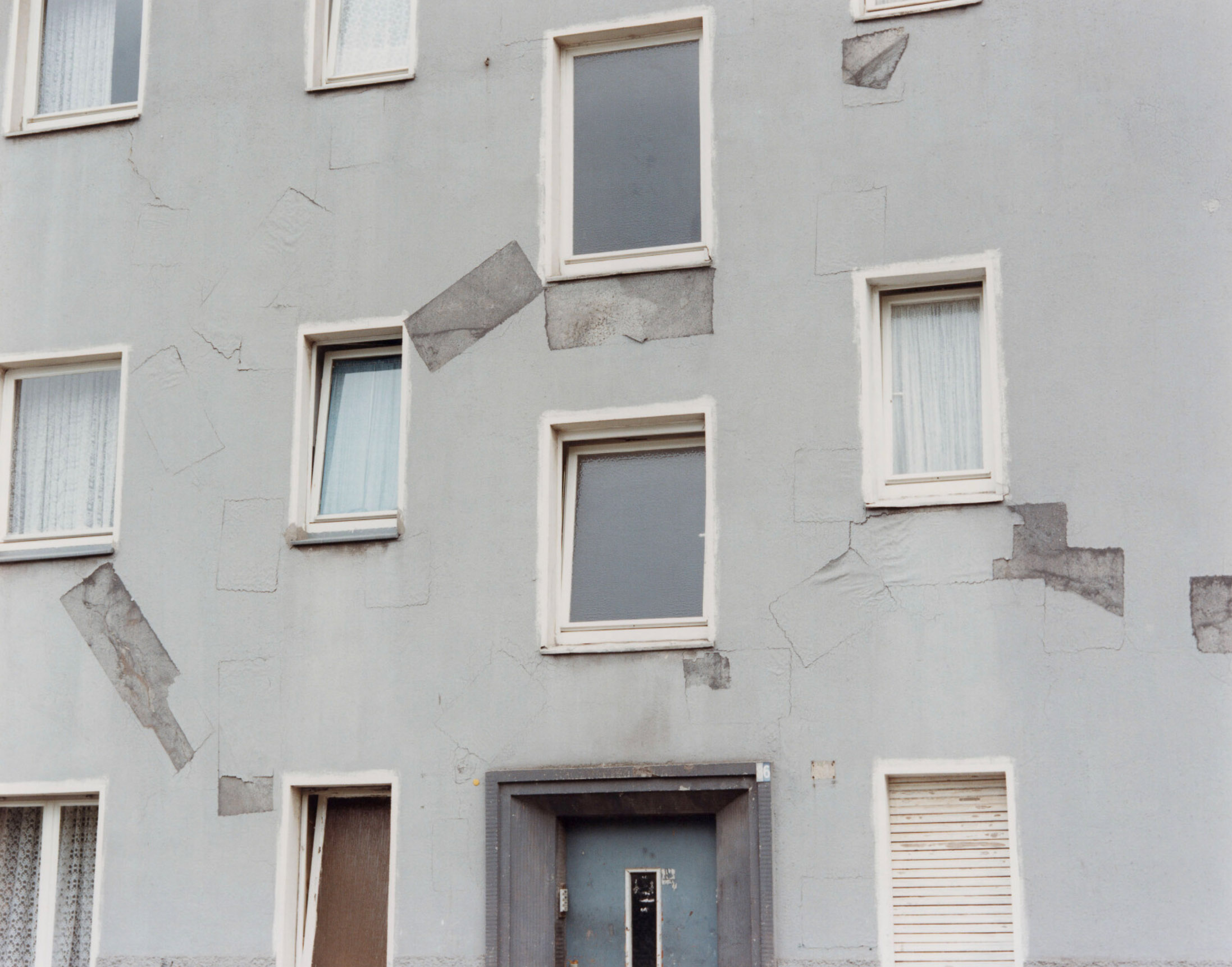 Joachim Brohm – o.T. (Ruhrstadt), 1988-92, C-print, 24 x 30 cm N/A