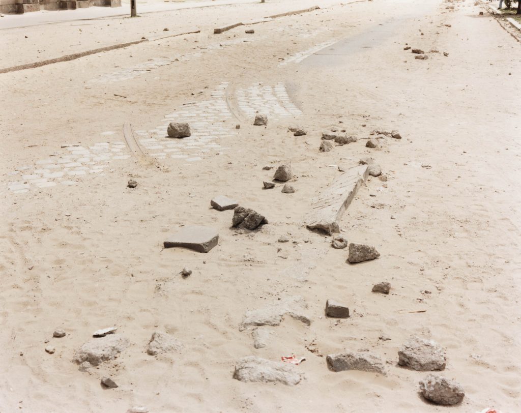 Joachim Brohm – Untitled (Berlin), 1990, C-print, 24 x 30 cm (N/A)