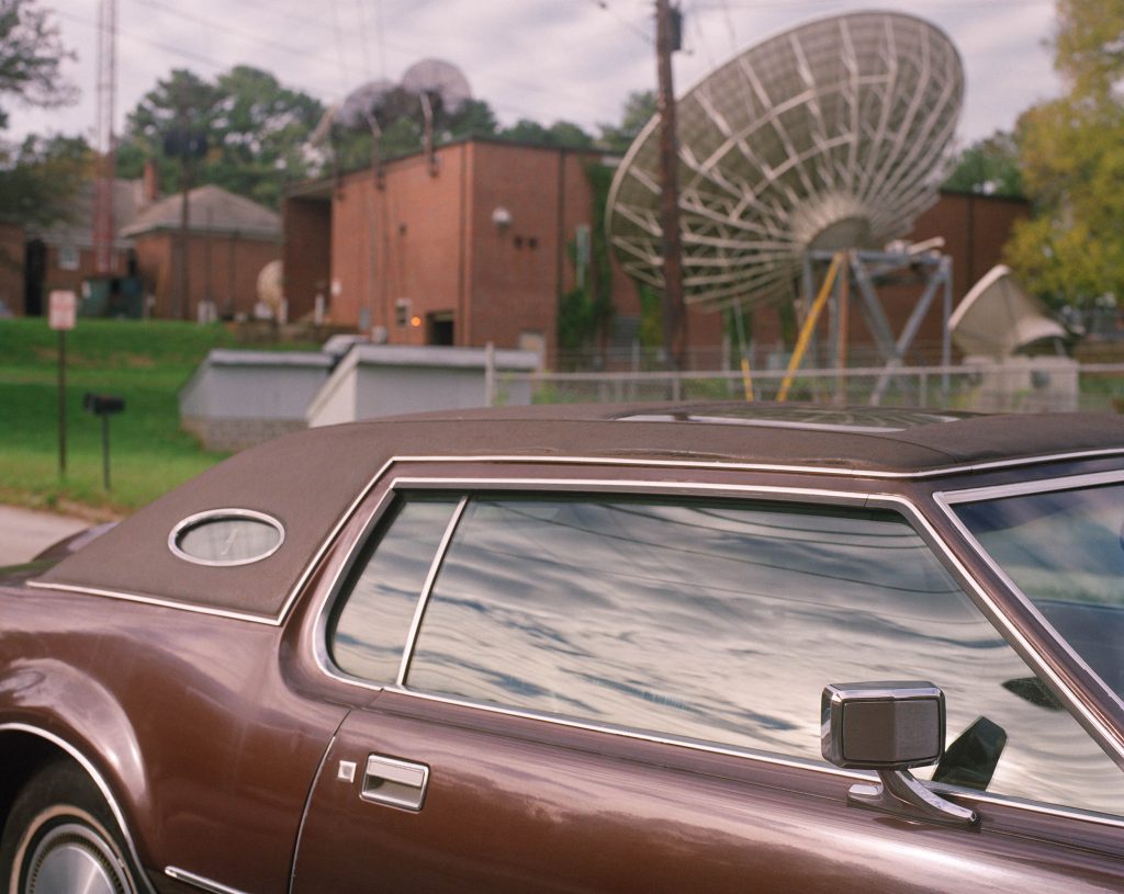 Ron Jude – Atlanta, GA #1 (From ‘Vitreous China’), 1994, Archival pigment print, 63.5 x 77.75 cm, Edition of 5 + 2AP